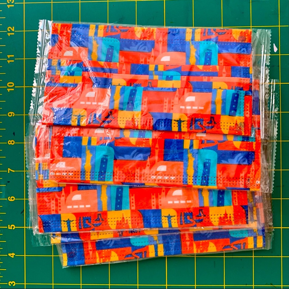 Adult Face Masks—3-Layers, Breathable Colorful Abstract Patterns (Set of 25) - Picture 2 of 9